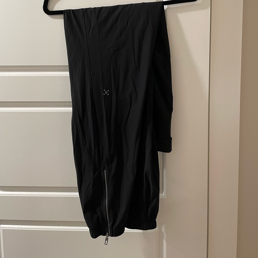 Mens Lululemon Surge Joggers - M